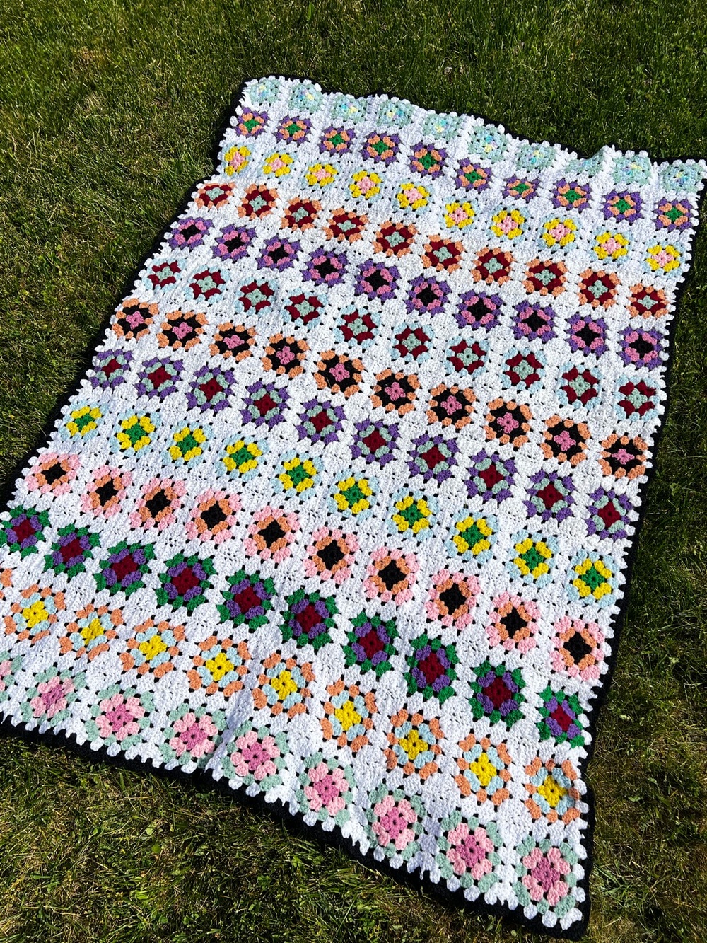 Vintage Cottagecore Afghan Blanket